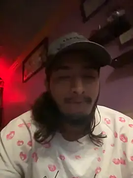 Snapshot of seenu2101 chatting on 11.22.25 seenu2101 online show from 11.22.25