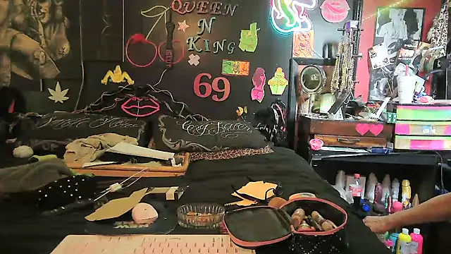 Snapshot of Splash_Queen420 chatting on 03.01.26 Splash Queen420 online show from 03.01.26