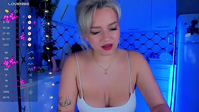 Candy Mur online show from 10.09.25