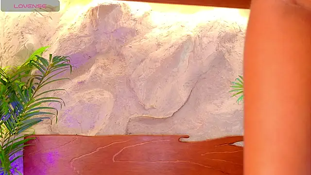 alisonn moon online show from 04.14.26