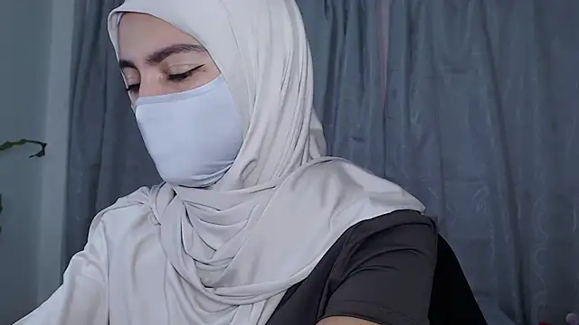jade nassar online show from 04.25.26