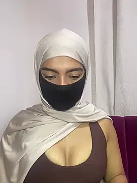 jade nassar online show from 07.04.26
