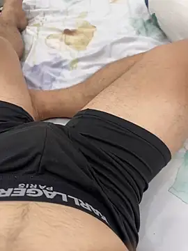 Snapshot of anhduy770 chatting on 11.05.25 anhduy770 online show from 11.05.25