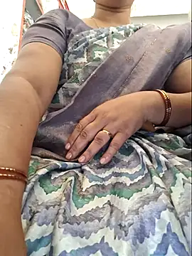 indianhotwife639 online show from 08.01.26
