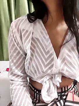 Snapshot of Shalu_G chatting on 04.24.26 Shalu G online show from 04.24.26