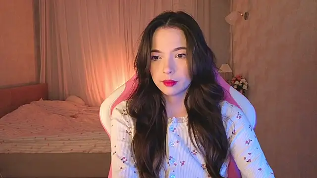 yuna sunshy online show from 03.01.26