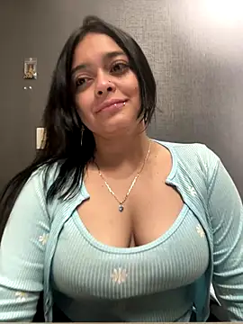 Emily Rivers  online show from 11.17.25