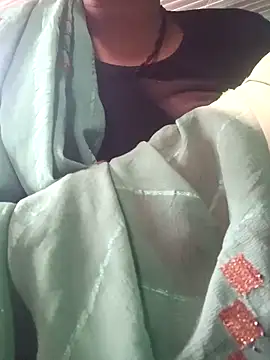 Hotdeam online show from 11.25.25