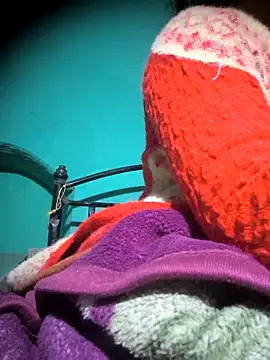 Hotdeam online show from 11.28.25