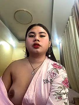 Snapshot of Annafoxy2xx chatting on 11.05.25 Annafoxy2xx online show from 11.05.25
