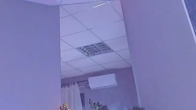 NikkiBustt online show from 02.16.26