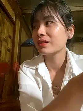 Snapshot of One-nice chatting on 09.26.25 One-nice online show from 09.26.25