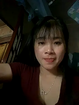 Snapshot of One-nice chatting on 10.07.25 One-nice online show from 10.07.25
