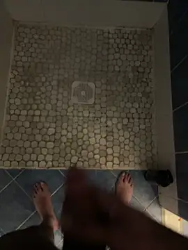 Snapshot of Avrupa8590 chatting on 10.30.25 Avrupa8590 online show from 10.30.25