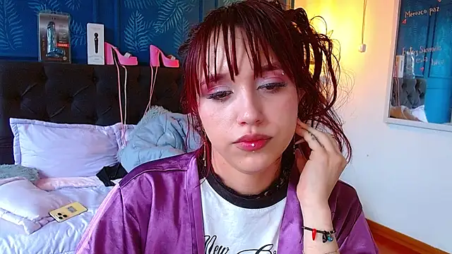 Snapshot of zohet_kriss chatting on 05.31.26 zohet kriss online show from 05.31.26