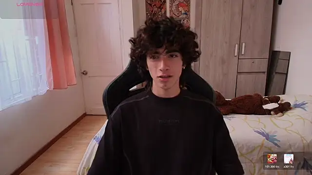 Nude Boy18 online show from 01.17.26