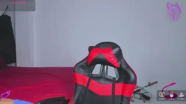 yumi hanna online show from 04.05.26