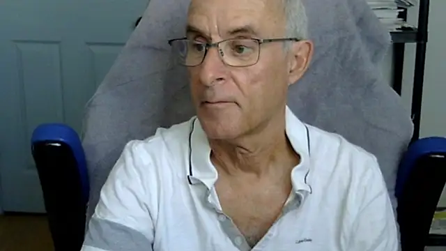 funone1999 online show from 12.18.25