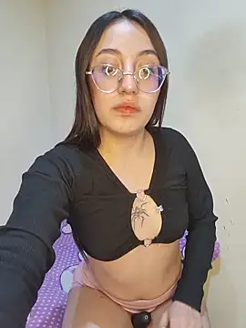 StefaniaFoxx  online show from 05.14.26
