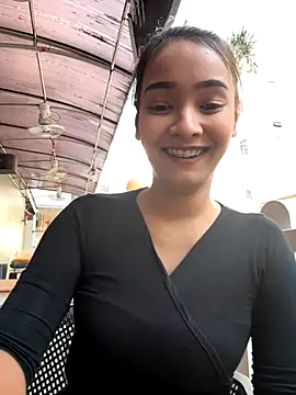 Natural Asian Girl online show from 11.27.25