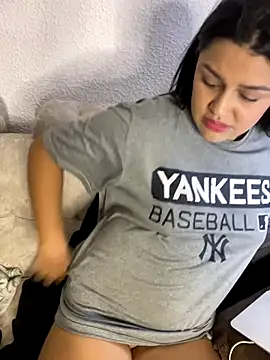 lunita sweet5 online show from 11.23.25