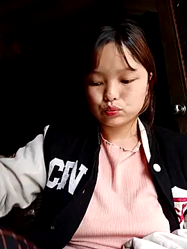 XoiXoi232 online show from 11.17.25