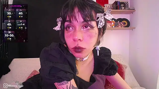dark  nymph online show from 05.10.26