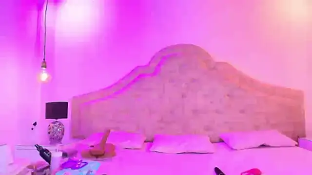 Snapshot of Zahara1 chatting on 01.16.26 Zahara1 online show from 01.16.26