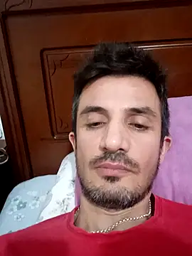 Snapshot of OGUZOZAN chatting on 09.12.25 OGUZOZAN online show from 09.12.25