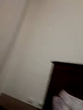 Snapshot of OGUZOZAN chatting on 09.13.25 OGUZOZAN online show from 09.13.25