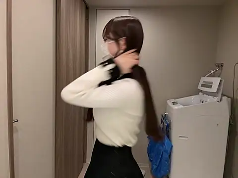 Snapshot of nano-da-u chatting on 03.28.26 nano-da-u online show from 03.28.26