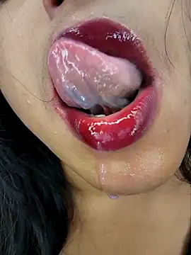 Snapshot of Hotbhabi305 chatting on 02.08.26 Hotbhabi305 online show from 02.08.26