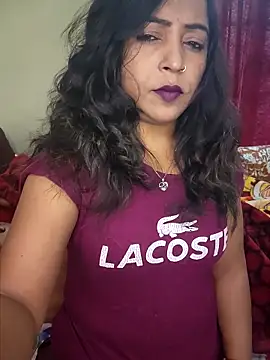 Snapshot of Hotbhabi305 chatting on 02.16.26 Hotbhabi305 online show from 02.16.26