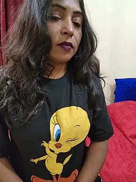 Snapshot of Hotbhabi305 chatting on 02.26.26 Hotbhabi305 online show from 02.26.26