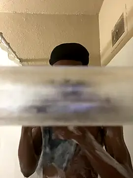 Snapshot of thickcum27 chatting on 09.09.25 thickcum27 online show from 09.09.25