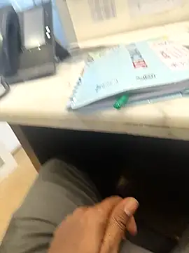 hotboy43339 online show from 02.26.26