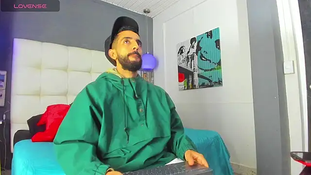 Yiyo10  online show from 02.03.26