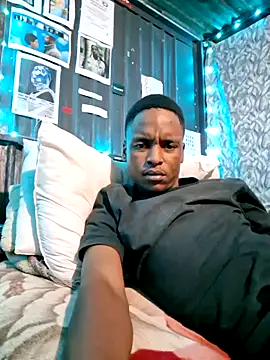 Snapshot of DxckMan3 chatting on 10.16.25 DxckMan3 online show from 10.16.25