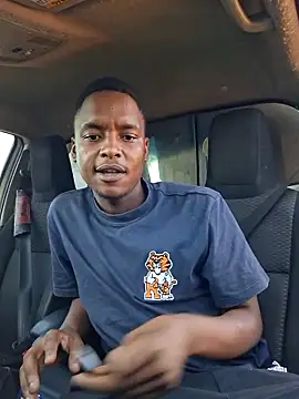 Snapshot of DxckMan3 chatting on 10.22.25 DxckMan3 online show from 10.22.25