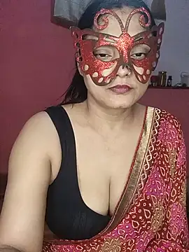 Snapshot of MEERAcle chatting on 06.17.26 MEERAcle online show from 06.17.26