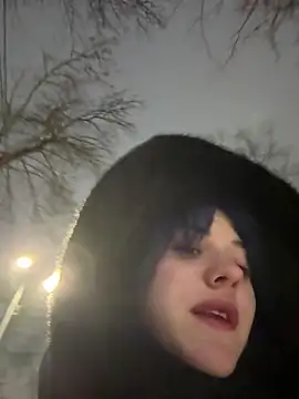 Only April online show from 02.27.26