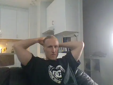 Snapshot of Silverhippo chatting on 04.06.26 Silverhippo online show from 04.06.26