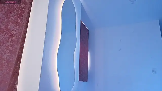 Isabella Dollss online show from 09.14.25