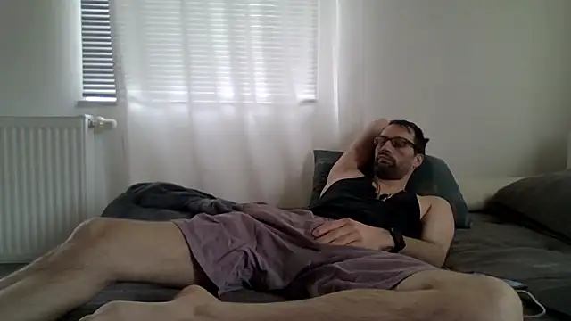 XLBarehengst online show from 04.03.26