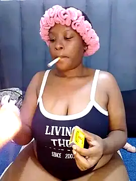 MrsMxx25 online show from 10.30.25