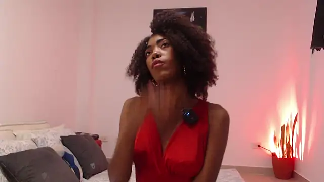 lucyymaximo online show from 07.20.26