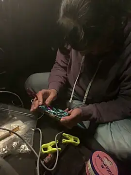 Snapshot of shakeweight chatting on 12.02.25 shakeweight online show from 12.02.25