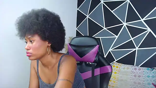 Snapshot of karol_the_warrior chatting on 09.22.25 karol the warrior online show from 09.22.25