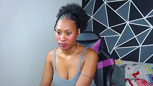 Snapshot of karol_the_warrior chatting on 10.14.25 karol the warrior online show from 10.14.25