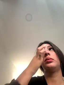 Mavii  online show from 10.15.25